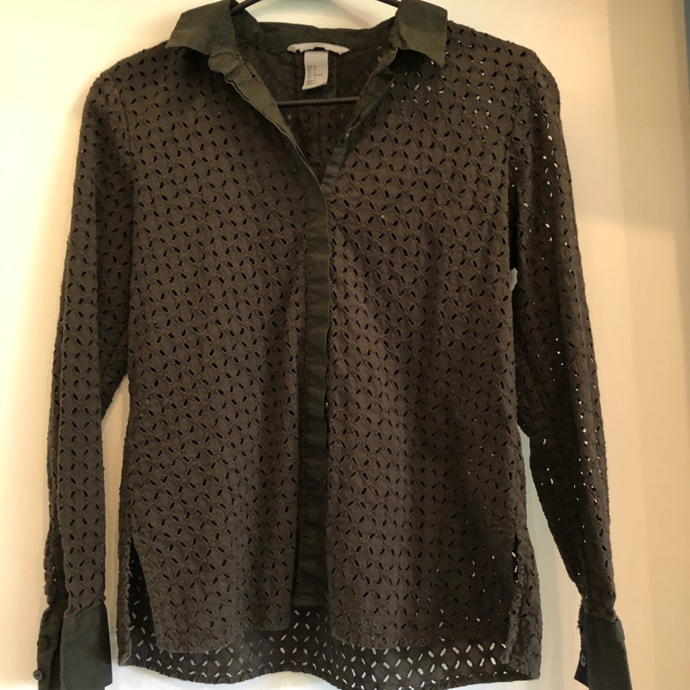 Green long sleeve top
